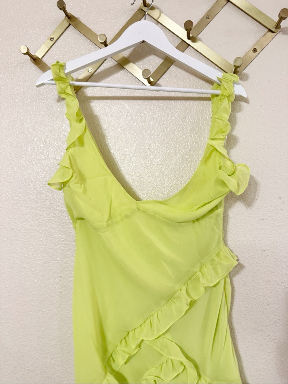 House Of CB Pixie Lime Ruffle Slit Asymmetrical Maxi Dress Size Large $285 MSRP - Picture 11 of 13